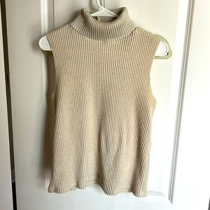 ZARA - Sweater tank